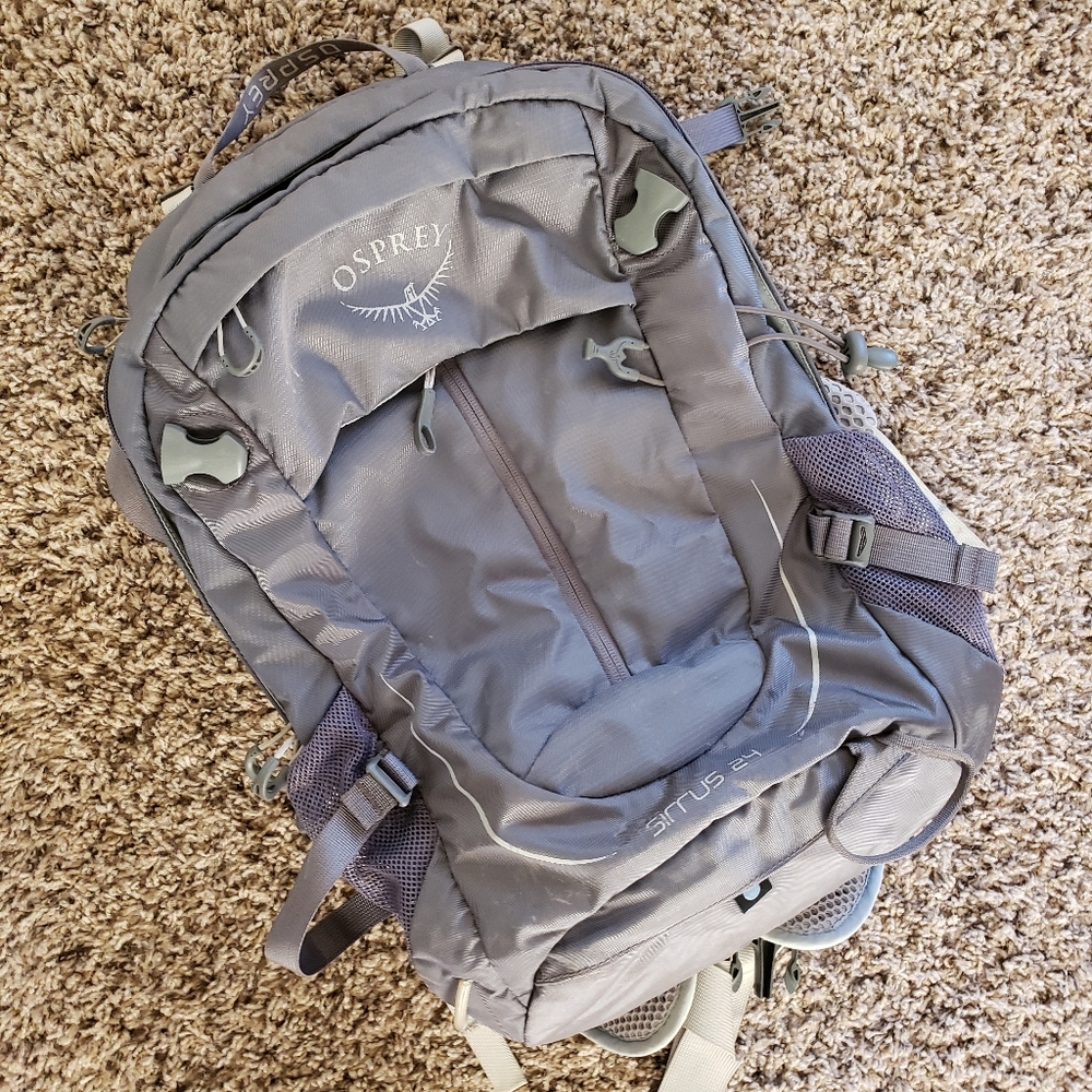 OSPREY Sirrus 24 Liter Backpack Day Pack Hiking